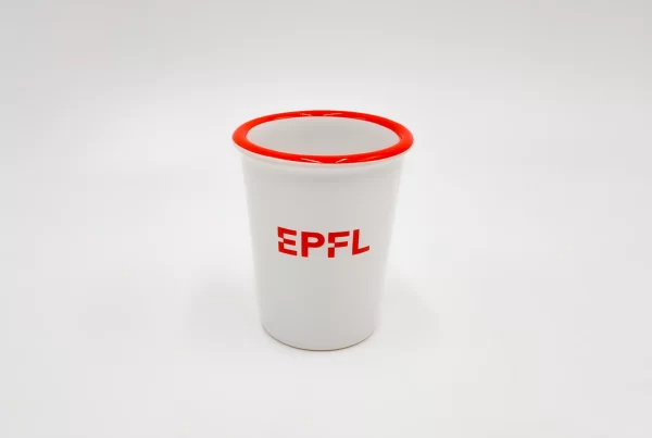 Mug Made in Europe 80 ml personnalisé en transfert pour EPFL