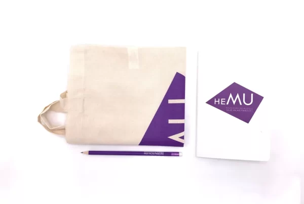 Tote bag - carnet et stylo pour welcome pack personnalisé HEMU