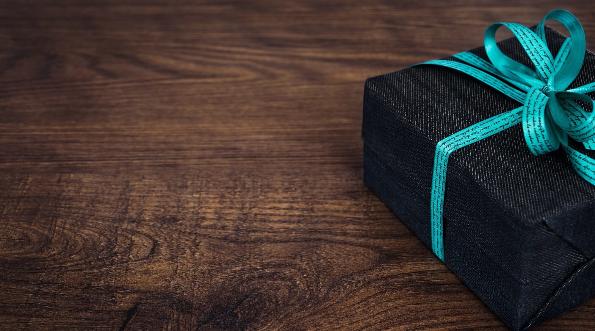 Goodies d’entreprise 2024 : les cadeaux promotionnels qui font mouche